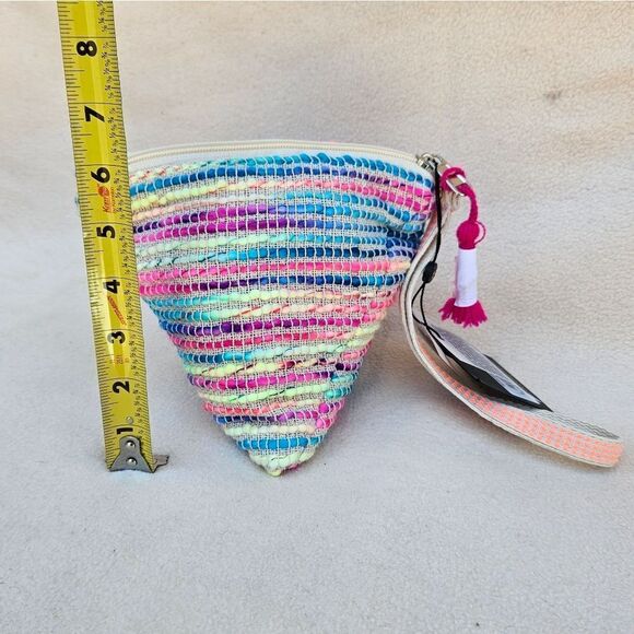 America and Beyond Samosa Bag Rad Rainbow Boho Triangle Wristlet - Picture 2 of 12